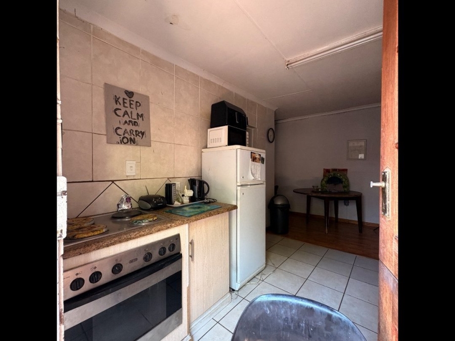 6 Bedroom Property for Sale in Wilkoppies North West